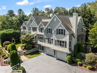 Spectacular Builder's Own Home