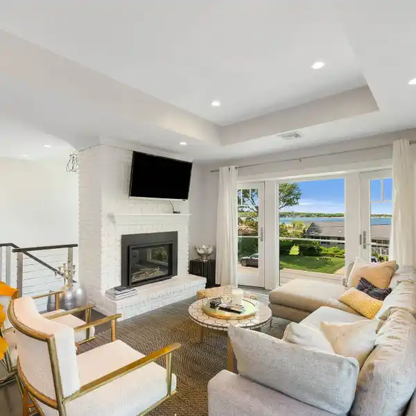 CHIC LIGHT-FILLED HOME FOR RENT