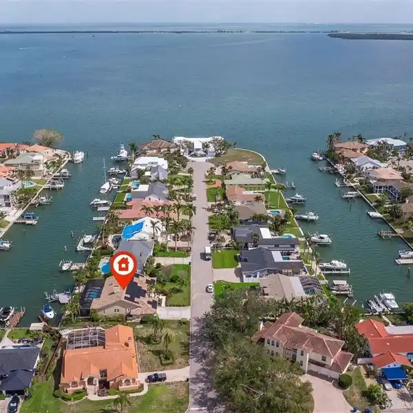 BEAUTIFULLY UPDATED WATERFRONT HOME IN SANDS POINT