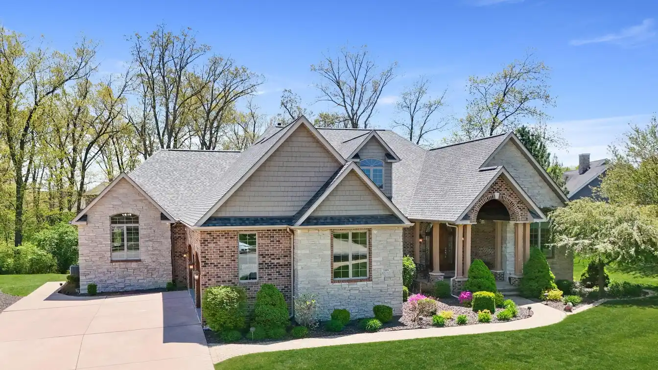 Custom Builder's Personal Residence