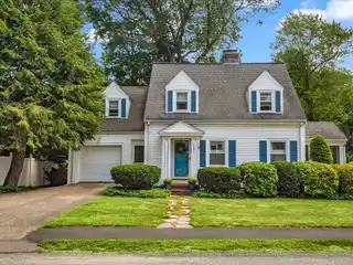 Fabulous In-Town Colonial Cape