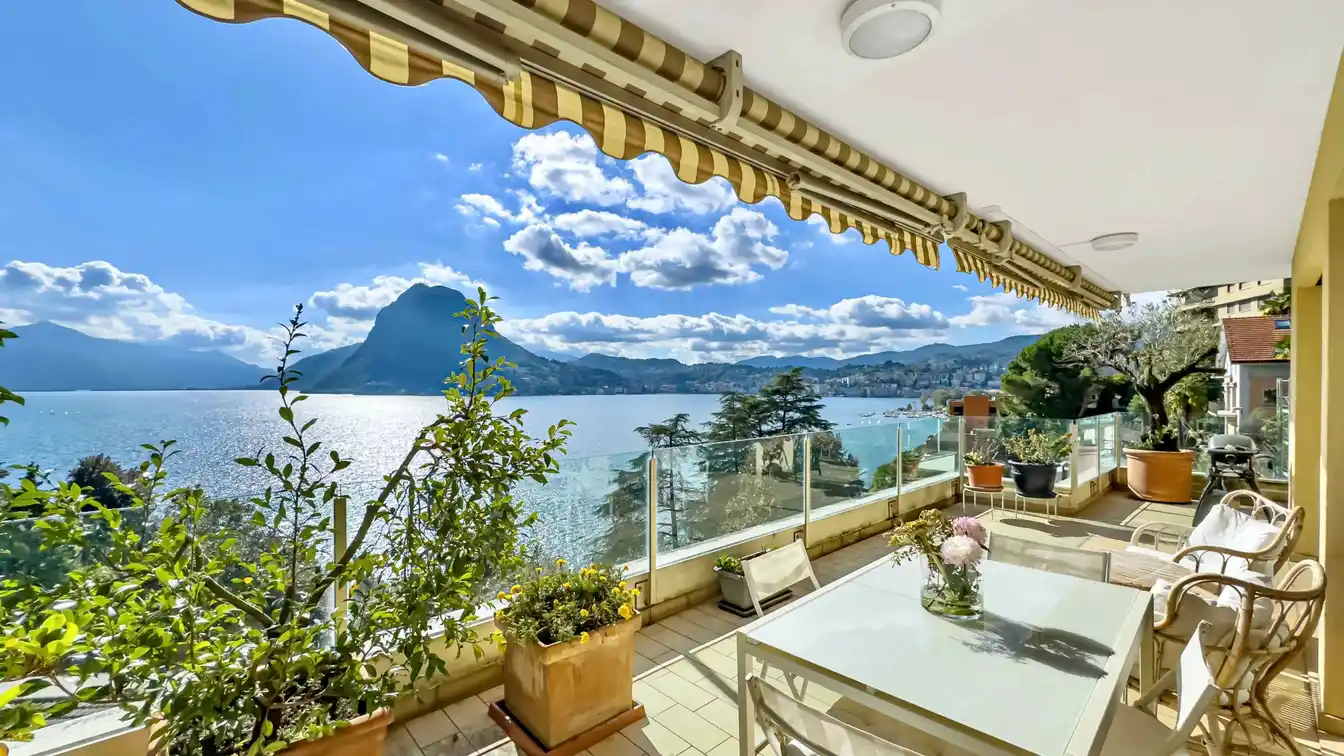 Beautiful Apartment with Private Garden and Amazing Views