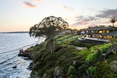 Iconic Mid-Century Home Above the Pacific
