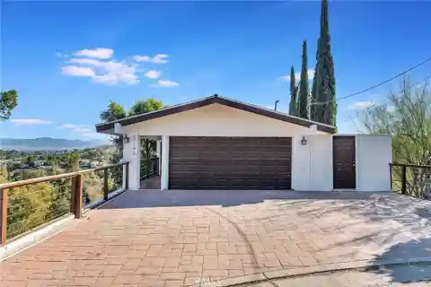 Mid-century Modern Hilltop Home
