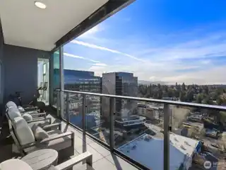 Exquisite Residence at the Iconic One88