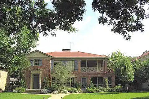Charming Property in Highland Park