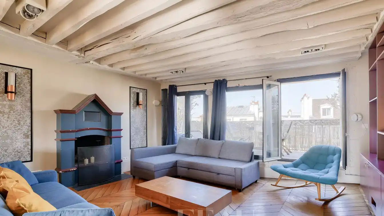 Magnificent Apartment in the Heart of the Historic Marais