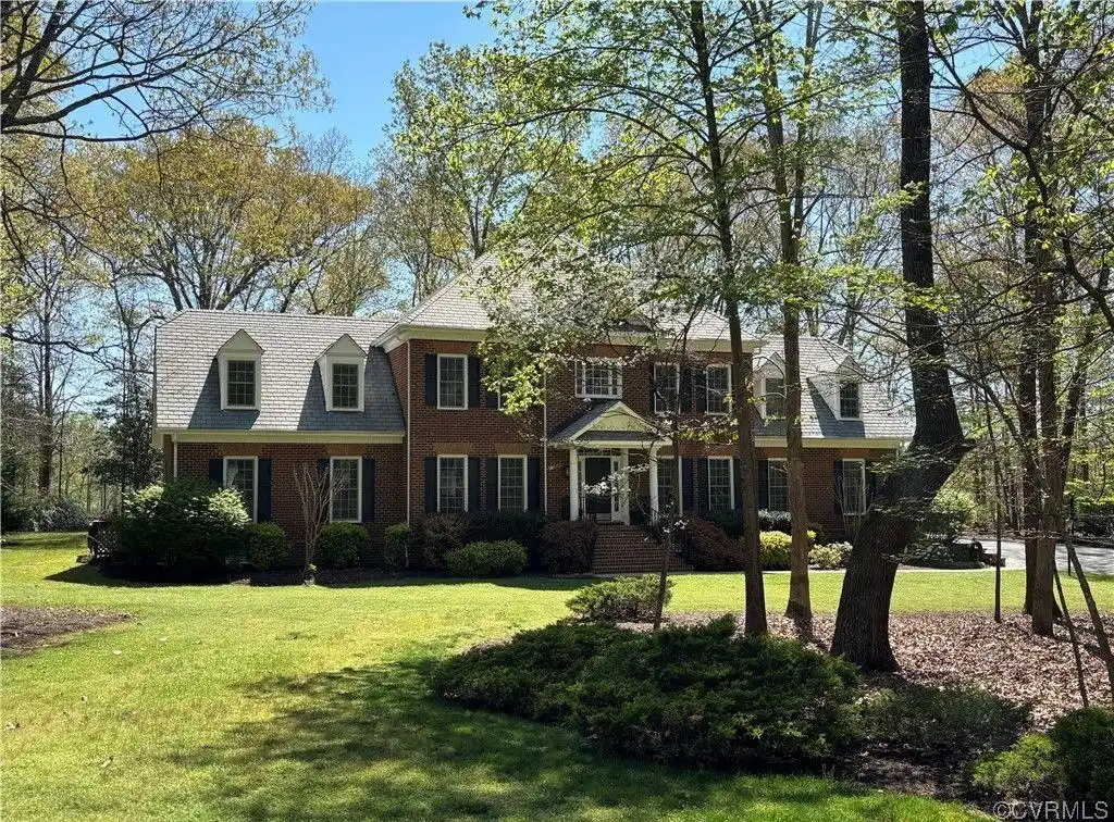 Beautiful All Brick Customer Home Overlooking Golf Course