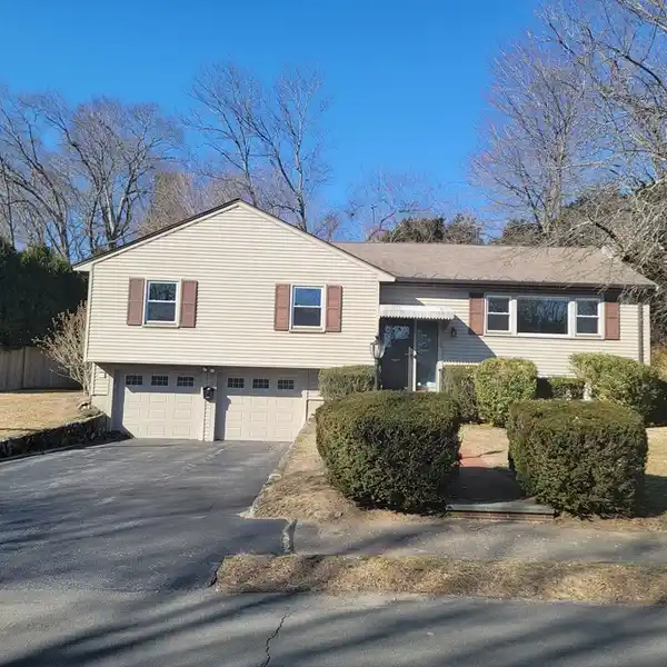 TRULY DELIGHTFUL UPDATED SINGLE FAMILY HOUSE