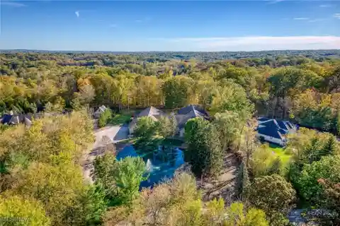 Recreation-Filled Haven with Stunning Views