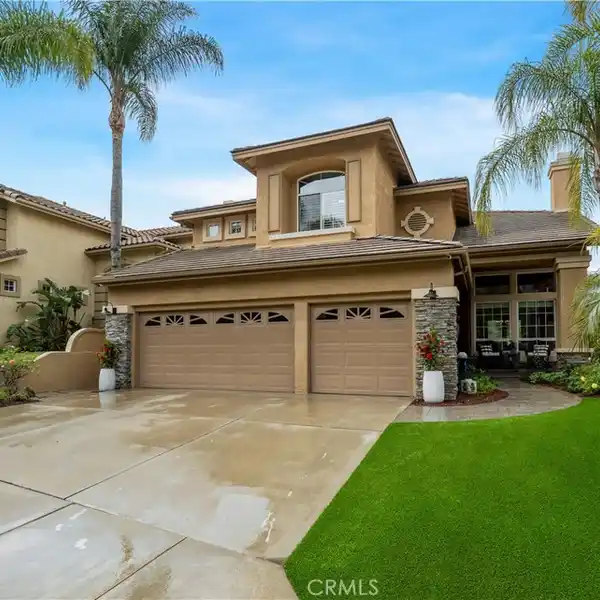 BEAUTIFULLY UPGRADED CANYON VIEW POOL HOME