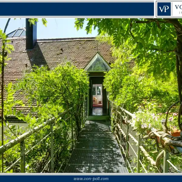 HISTORIC PROPERTY WITH MODERN COMFORTS