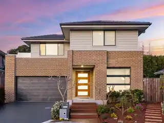 Inviting Home on a Peaceful Cul-De-Sac