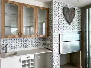 Modern Coastal Escape with Ocean Views