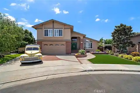 Elegant Cul-de-sac Home with Private Backyard