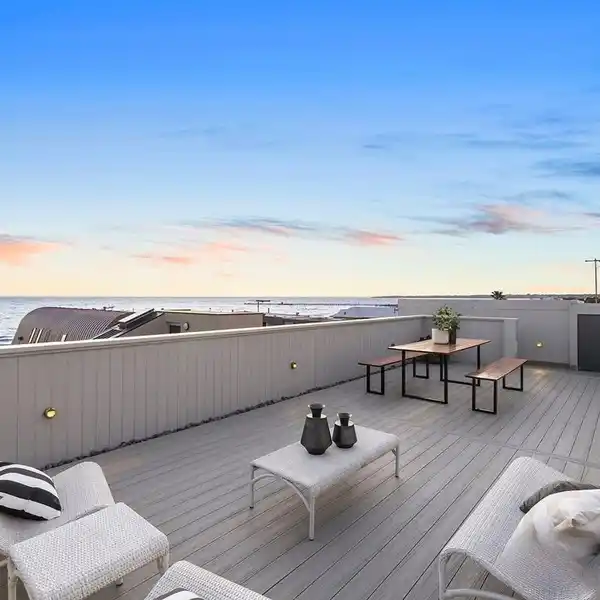 MAGNIFICENT HOME IN AN EXCLUSIVE LOCATION