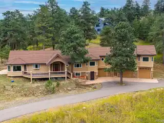 Lookout Mountain Retreat with Breathtaking Views