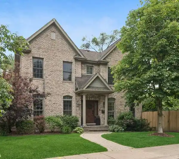 ELEGANT LUXURY LIVING IN COVETED NEIGHBORHOOD