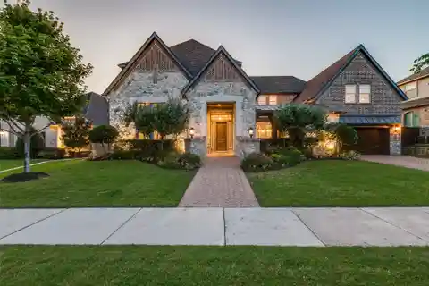 Stunning Retreat with Golf Cart Garage