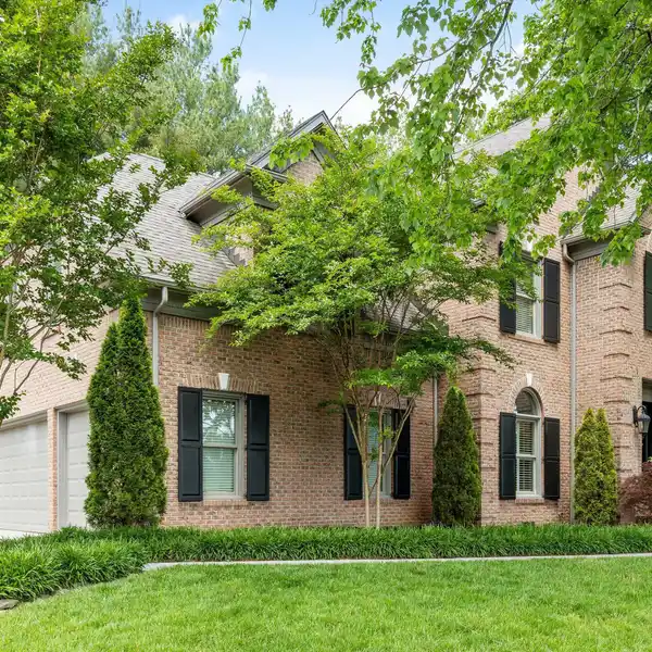 FULLY UPDATED BRICK HOME IN ANDOVER PLACE