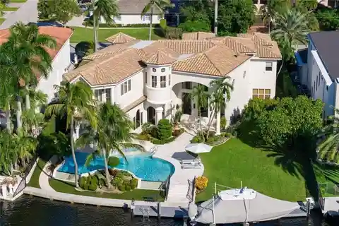 Custom Deepwater Estate in Lighthouse Point