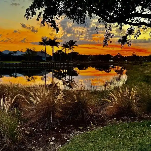 EXQUISITE RESIDENCE IN THE ISLES OF COLLIER PRESERVE