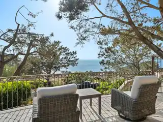 Spectacular Estate with an Unparalleled Panorama
