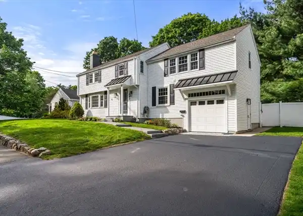 BRIGHT, RENOVATED COLONIAL WITH DESIGNER TOUCHES