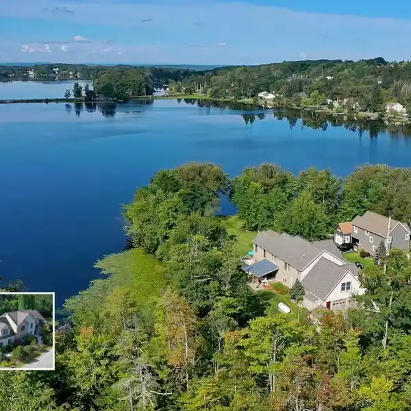 A PIECE OF TRUE WATERFRONT PARADISE