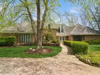 Masterpiece Blending Modern Architectural Details and Classic Style