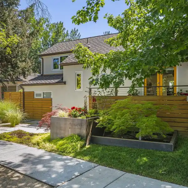 ICONIC MODERN RESIDENCE IN THE HEART OF OLD SOUTHWEST RENO