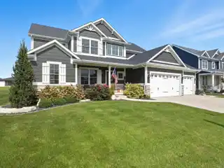 Lovely Nearly New Home