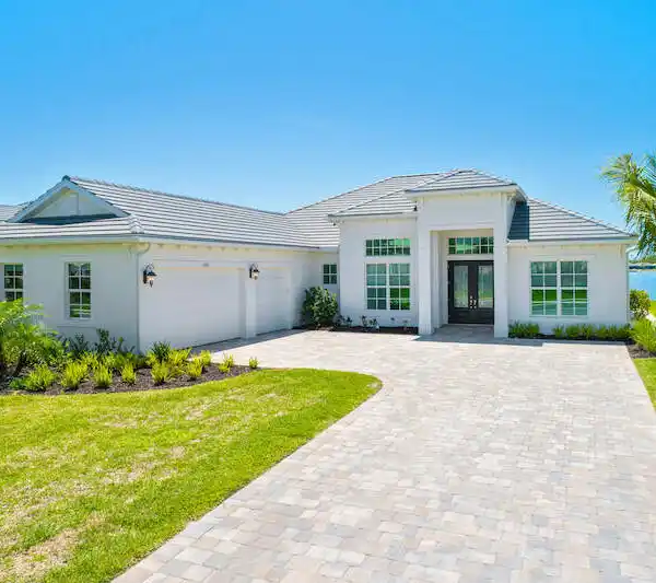 CONTEMPORARY AMENITIES IN A TRANQUIL SETTING