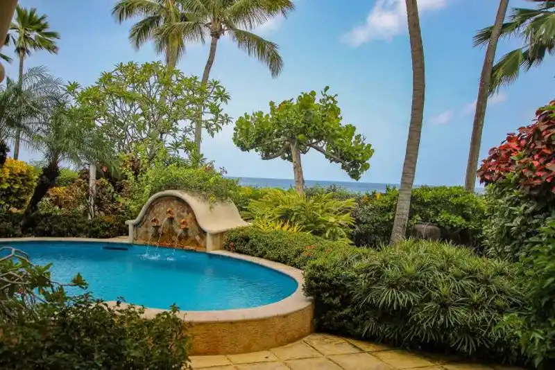 Expansive Luxury Ground Floor Condo