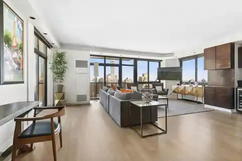 Luxury Residence with Stunning City Views