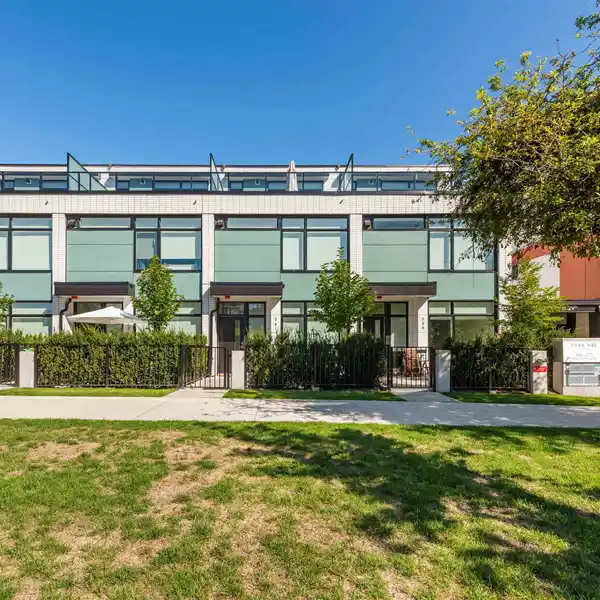 IMPECCABLE THREE-LEVEL TOWNHOME