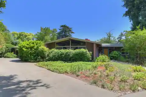 Vintage Mid-century-modern Custom Home