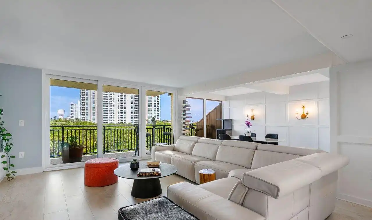 Full Renovated Two Bedroom Plus Loft Penthouse