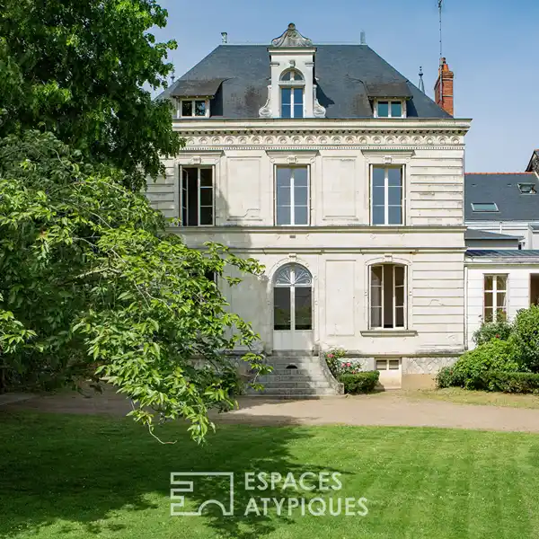 PRESTIGIOUS RESIDENCE IN THE LAFAYETTE DISTRICT
