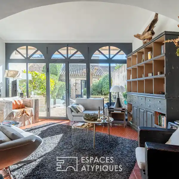 CHARMING HOUSE IN THE HEART OF MOURIES