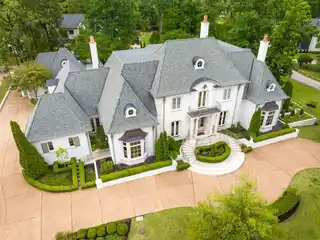 Luxurious Custom Home Boasting Exceptional Craftsmanship