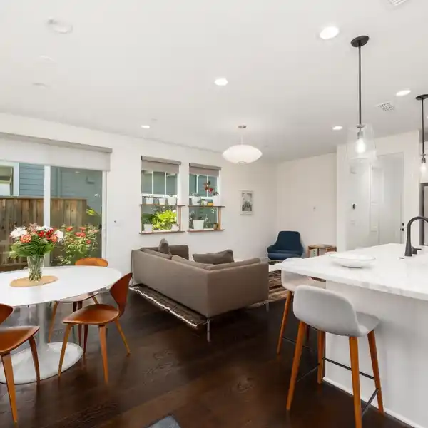 THOUGHTFULLY UPDATED HOME WITH ACCESSORY UNIT