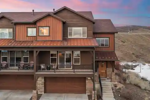 Dream Getaway in Hideout