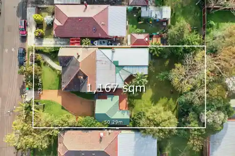 Recently Refreshed Double Brick Federation Residence