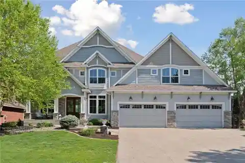 Elegant Waterfront Living Minutes from Top Amenities