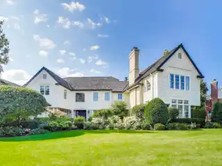 Architectural Masterpiece in Indian Ridge