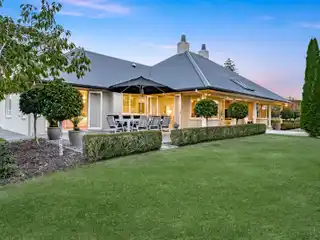Timeless Elegance on Immaculate Land