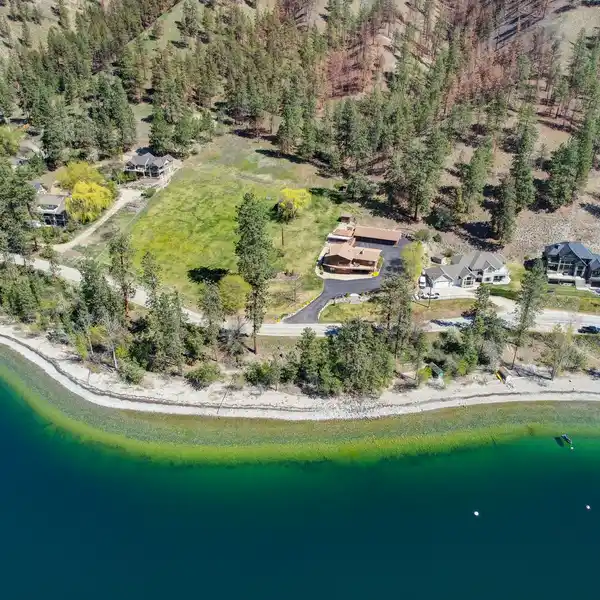 SEMI-LAKESHORE ACREAGE RETREAT