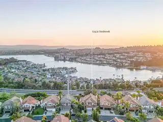 Breathtaking Lake View Residence in Canyon Crest