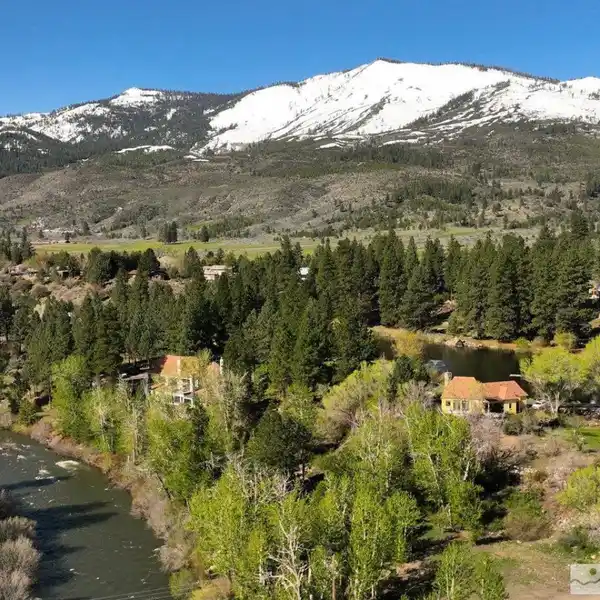PRIVATE 25-ACRE REFUGE IN NORTHERN NEVADA